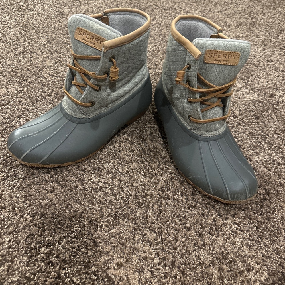 Sperry duck boots